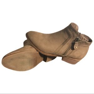 Cute Simple Ankle Booties